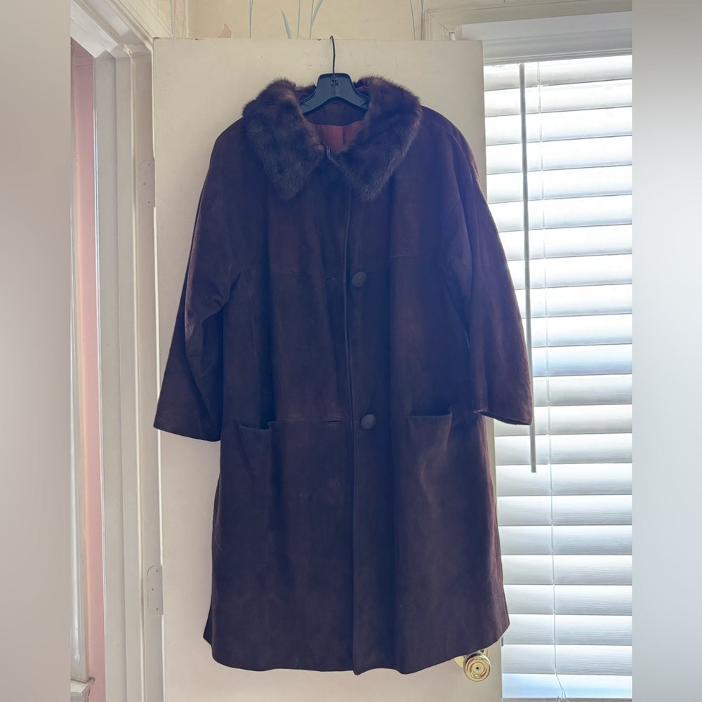 Brown Suede and Mink Fur-Collar Women's Coat